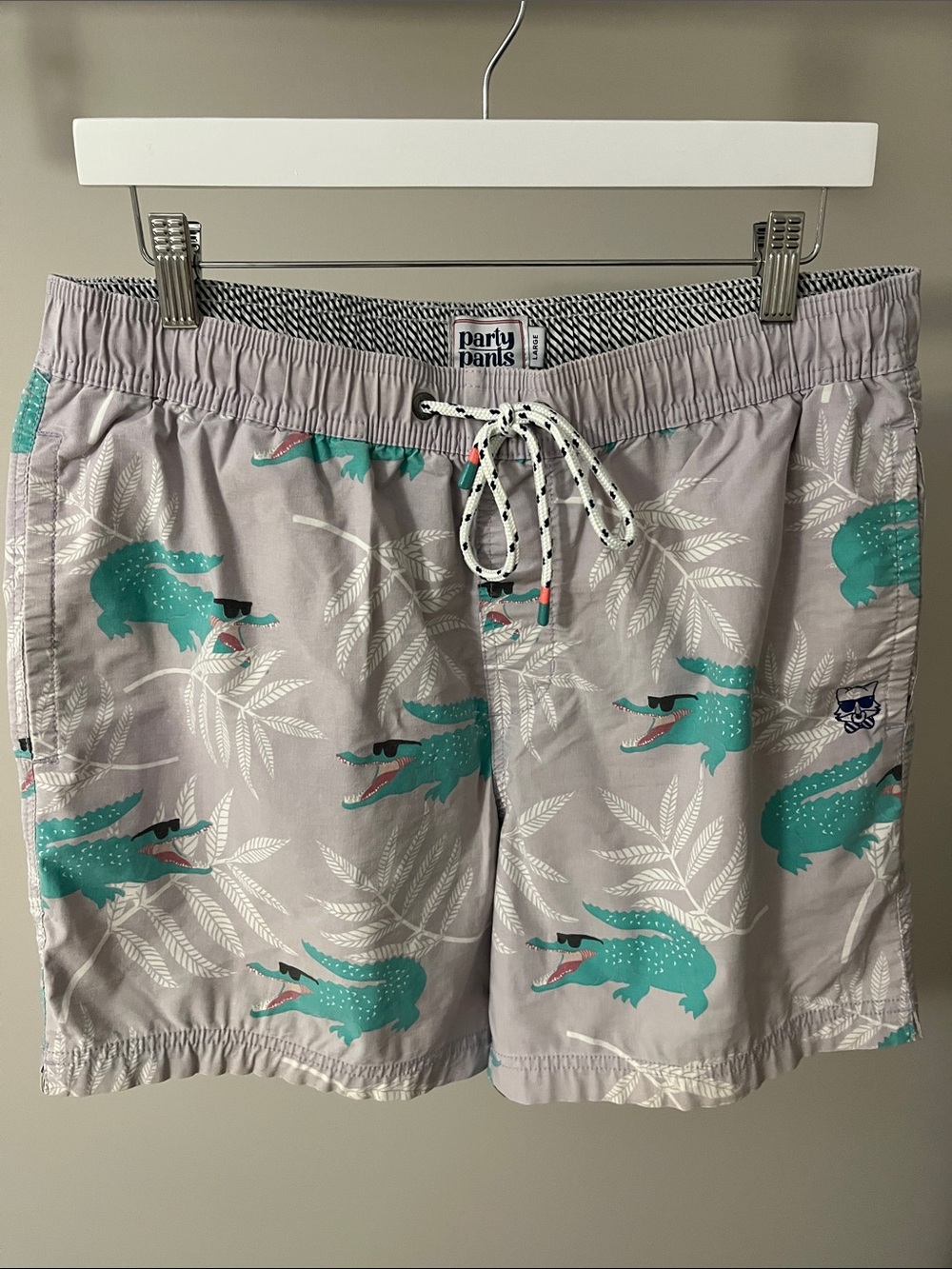 PARTY PANTS Men's Gray Swim Trunks with Teal Alligator Print